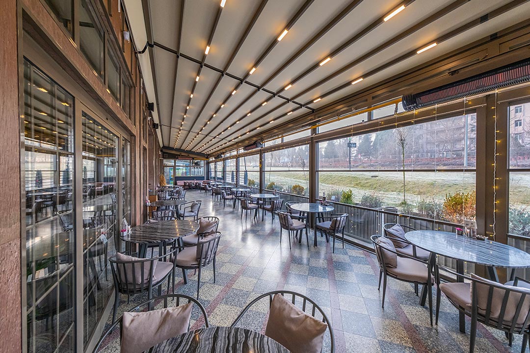 Hareketli tekstil tavan, Stella Pera Pergola